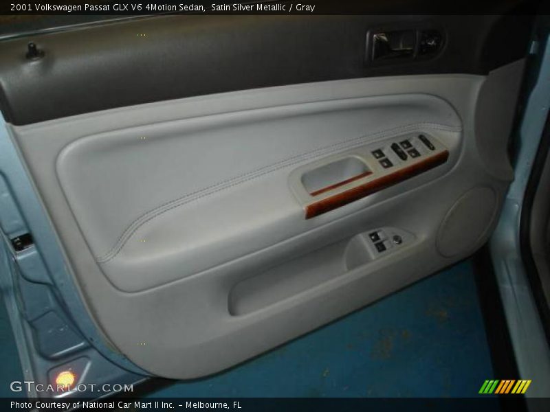 Satin Silver Metallic / Gray 2001 Volkswagen Passat GLX V6 4Motion Sedan