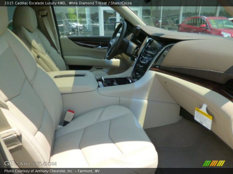 White Diamond Tricoat / Shale/Cocoa 2015 Cadillac Escalade Luxury 4WD