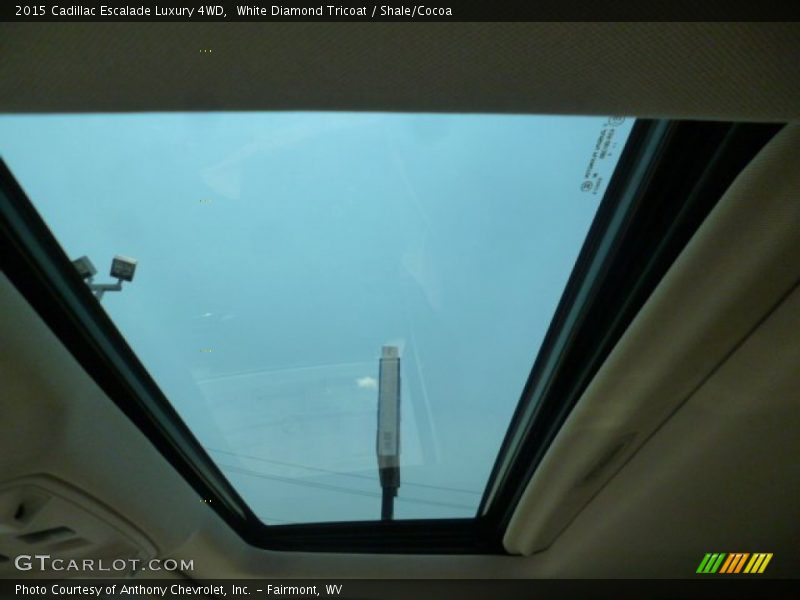 White Diamond Tricoat / Shale/Cocoa 2015 Cadillac Escalade Luxury 4WD