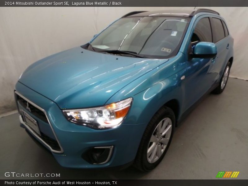 Laguna Blue Metallic / Black 2014 Mitsubishi Outlander Sport SE
