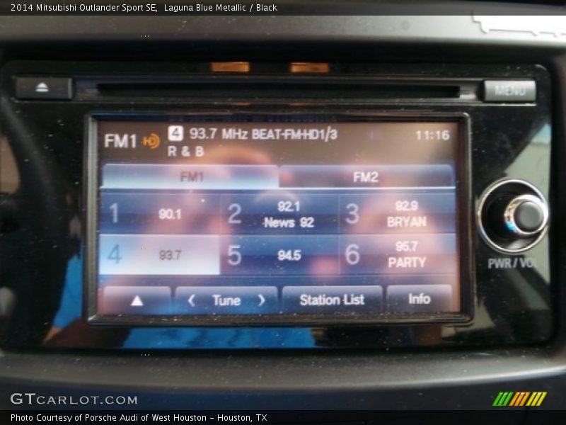 Laguna Blue Metallic / Black 2014 Mitsubishi Outlander Sport SE
