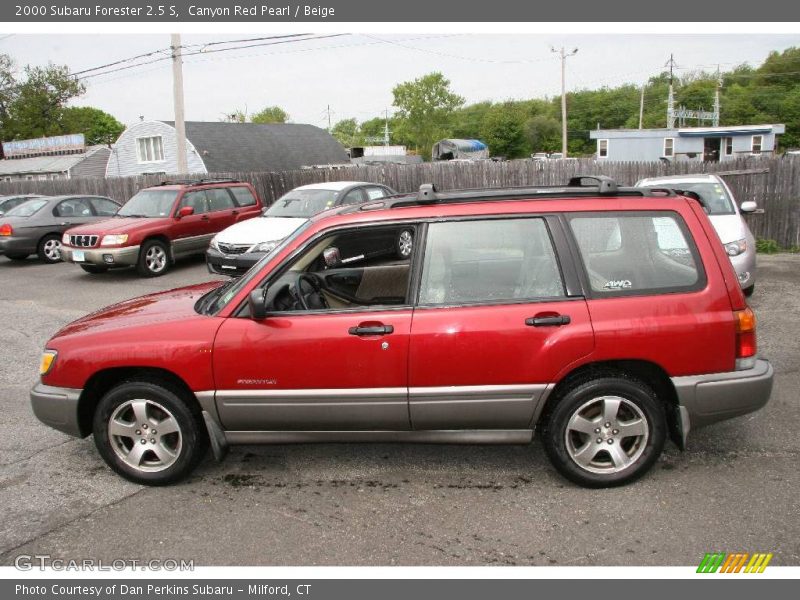 Canyon Red Pearl / Beige 2000 Subaru Forester 2.5 S