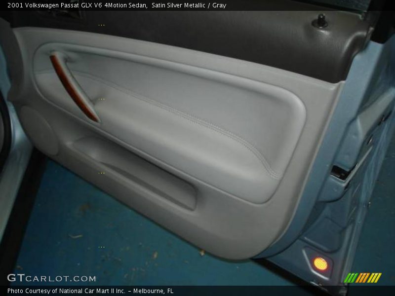 Satin Silver Metallic / Gray 2001 Volkswagen Passat GLX V6 4Motion Sedan
