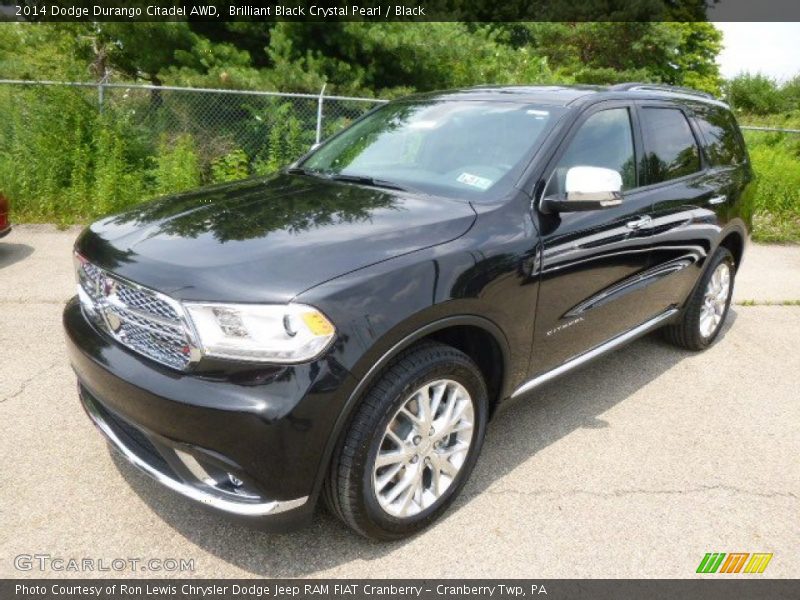 Front 3/4 View of 2014 Durango Citadel AWD