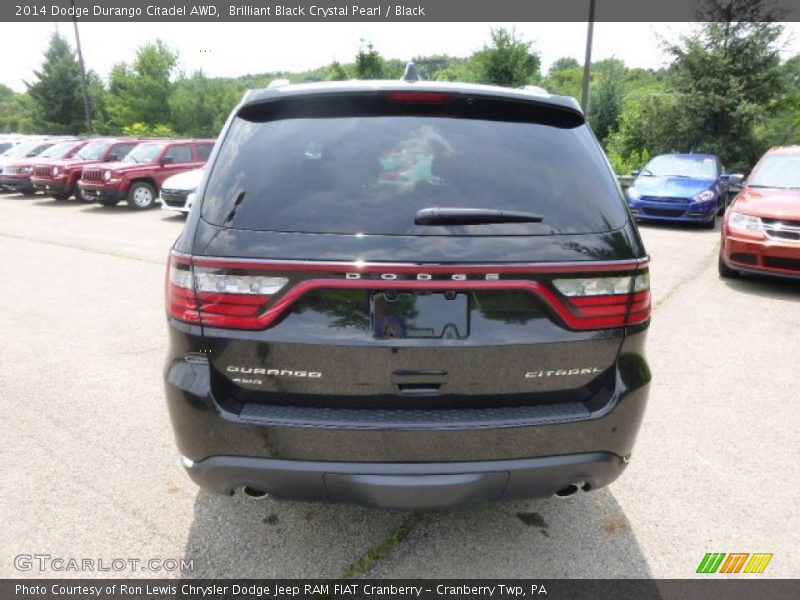 Brilliant Black Crystal Pearl / Black 2014 Dodge Durango Citadel AWD