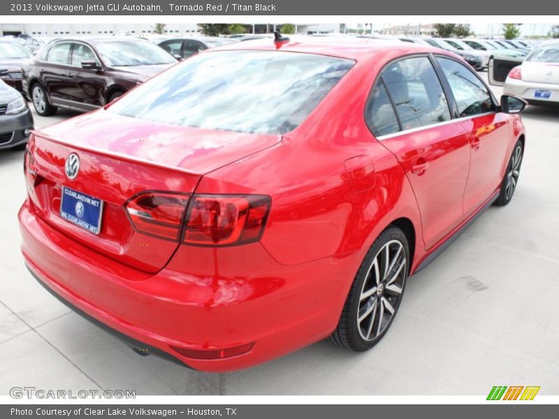 Tornado Red / Titan Black 2013 Volkswagen Jetta GLI Autobahn