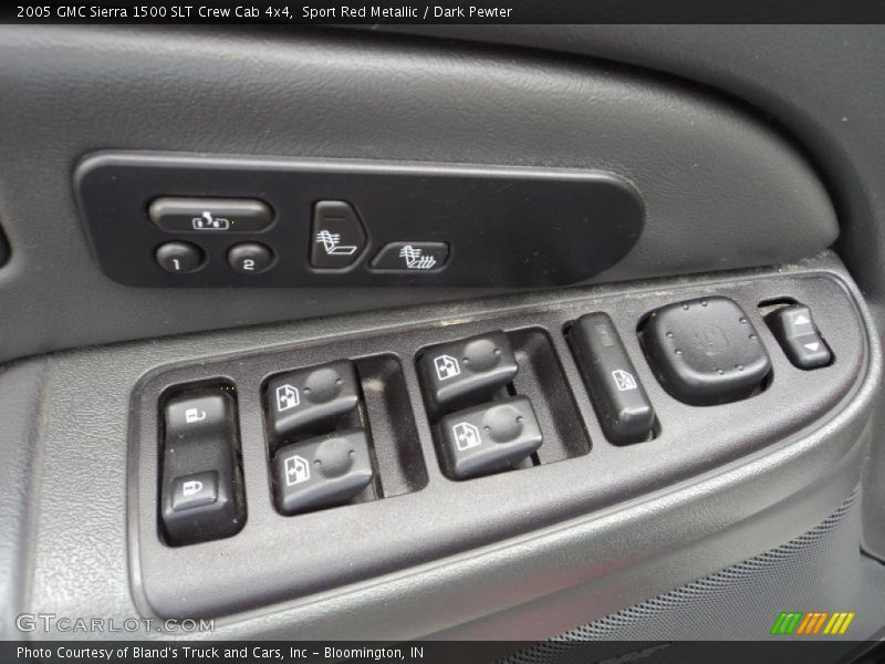 Sport Red Metallic / Dark Pewter 2005 GMC Sierra 1500 SLT Crew Cab 4x4