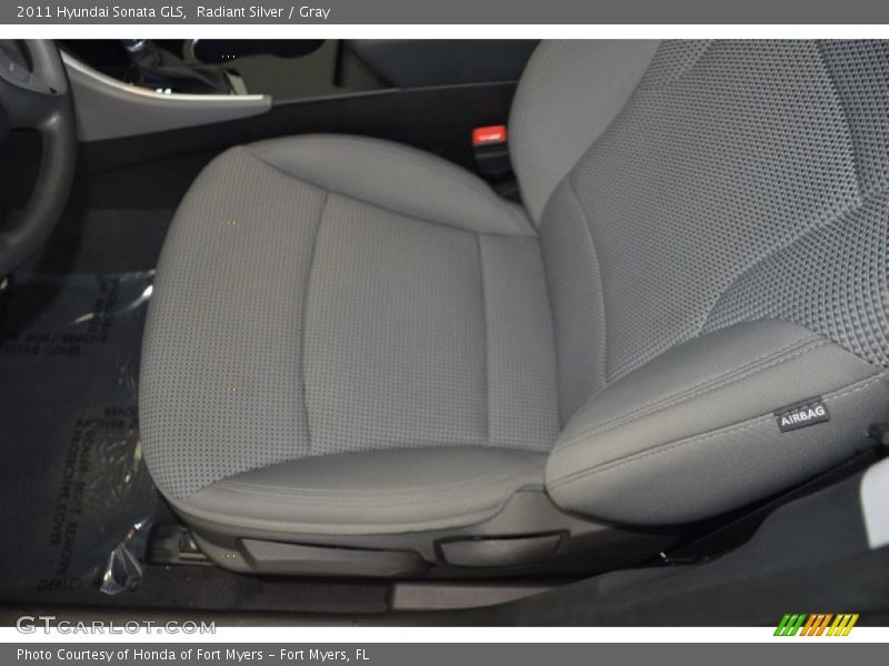Radiant Silver / Gray 2011 Hyundai Sonata GLS