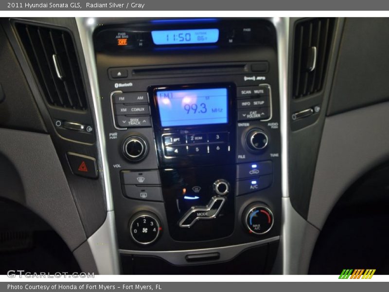 Radiant Silver / Gray 2011 Hyundai Sonata GLS