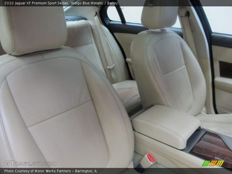 Indigo Blue Metallic / Barley 2010 Jaguar XF Premium Sport Sedan