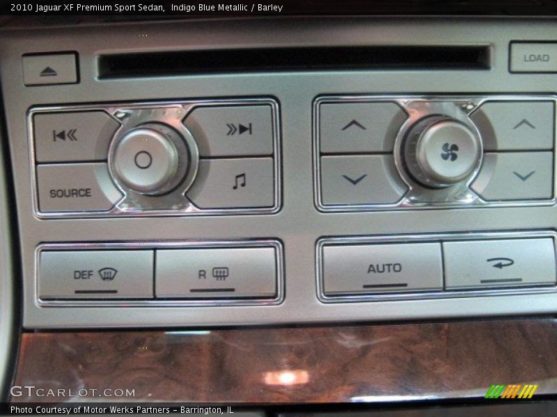Indigo Blue Metallic / Barley 2010 Jaguar XF Premium Sport Sedan