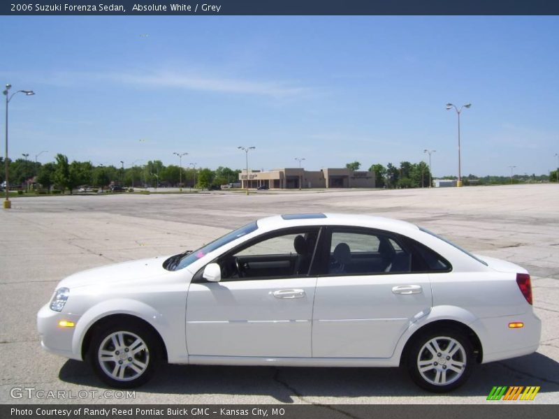Absolute White / Grey 2006 Suzuki Forenza Sedan