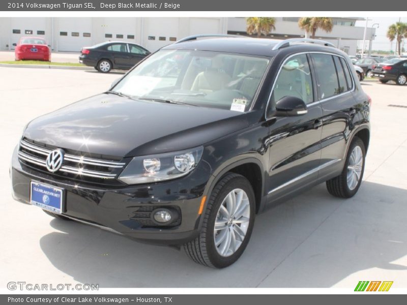 Deep Black Metallic / Beige 2014 Volkswagen Tiguan SEL