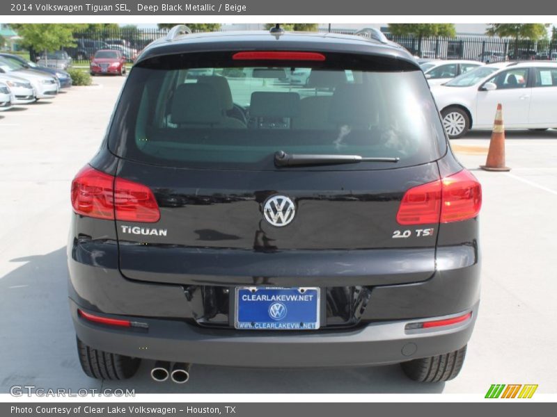 Deep Black Metallic / Beige 2014 Volkswagen Tiguan SEL