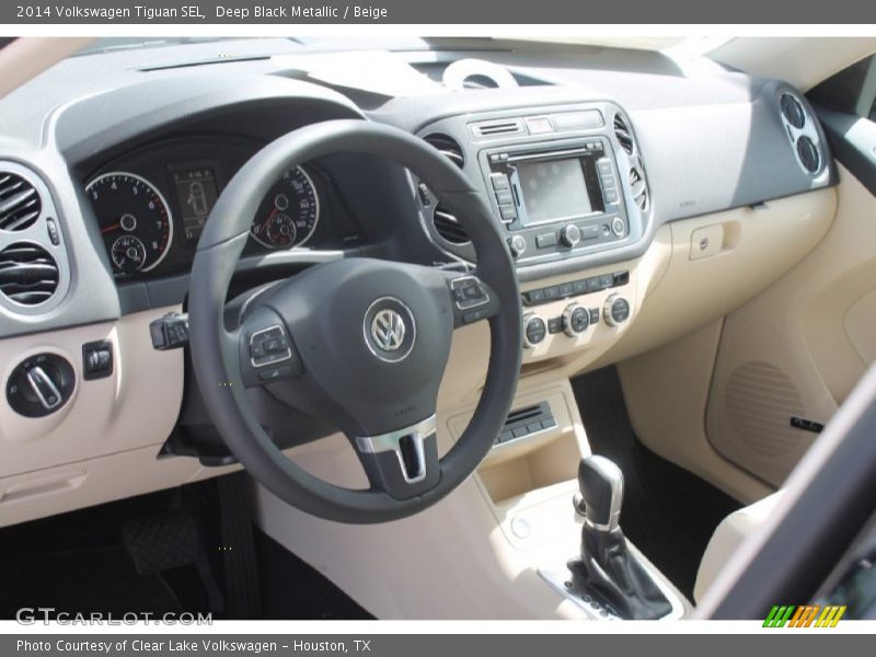 Deep Black Metallic / Beige 2014 Volkswagen Tiguan SEL