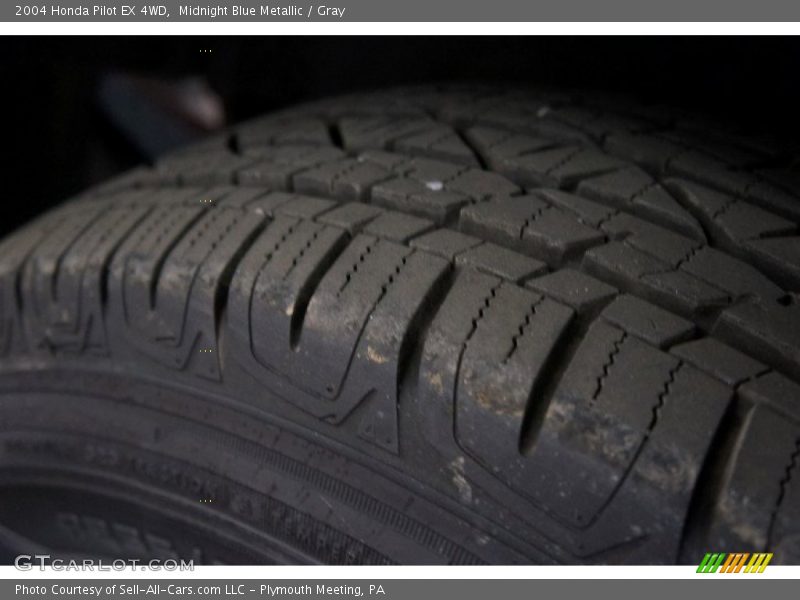 Midnight Blue Metallic / Gray 2004 Honda Pilot EX 4WD