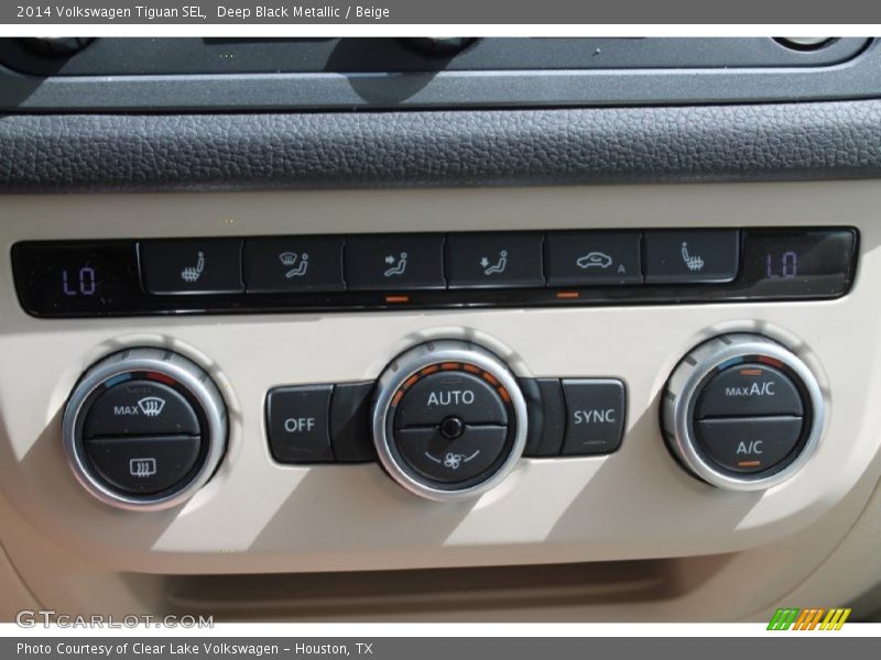 Deep Black Metallic / Beige 2014 Volkswagen Tiguan SEL