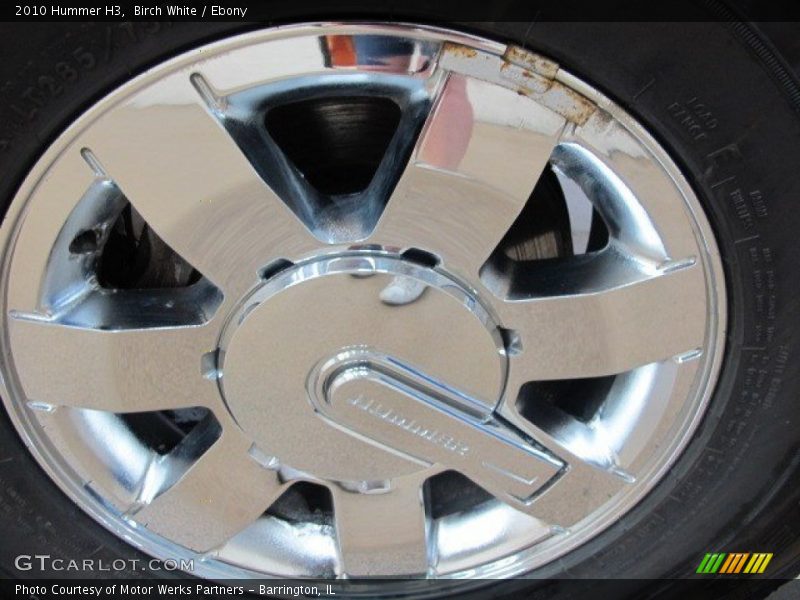 Birch White / Ebony 2010 Hummer H3
