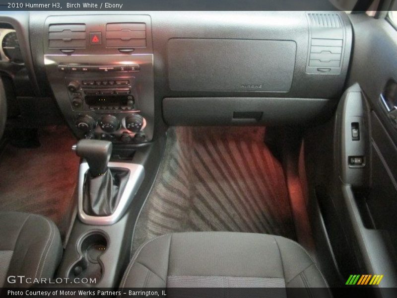 Birch White / Ebony 2010 Hummer H3
