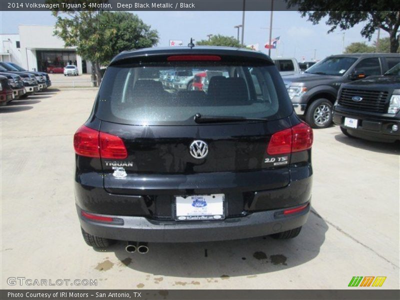 Deep Black Metallic / Black 2014 Volkswagen Tiguan S 4Motion