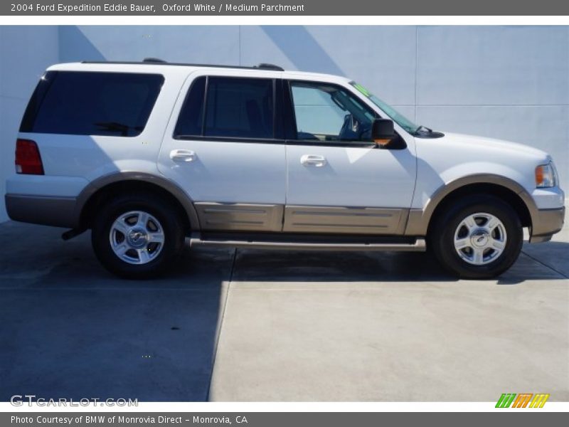 Oxford White / Medium Parchment 2004 Ford Expedition Eddie Bauer