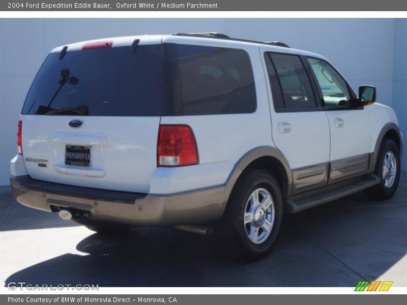 Oxford White / Medium Parchment 2004 Ford Expedition Eddie Bauer
