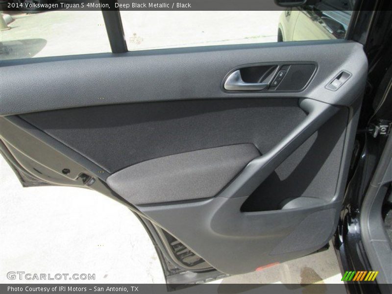 Deep Black Metallic / Black 2014 Volkswagen Tiguan S 4Motion