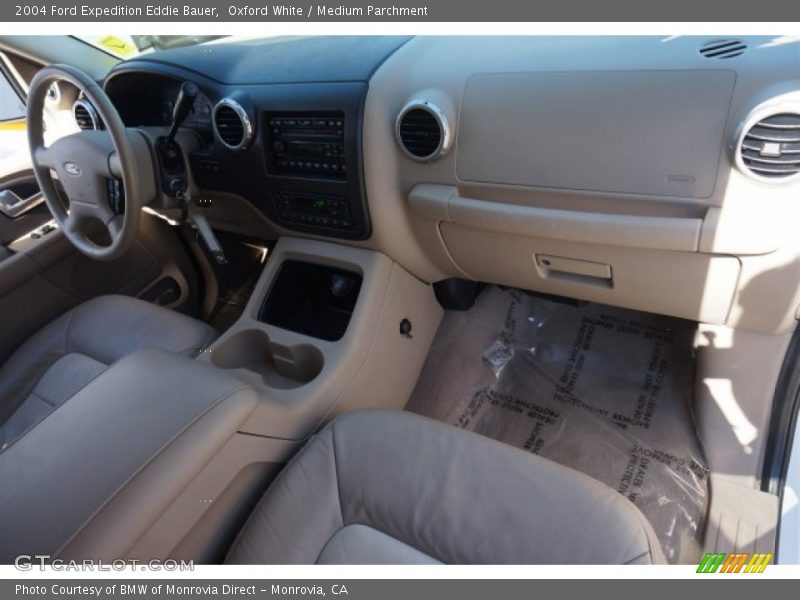 Oxford White / Medium Parchment 2004 Ford Expedition Eddie Bauer