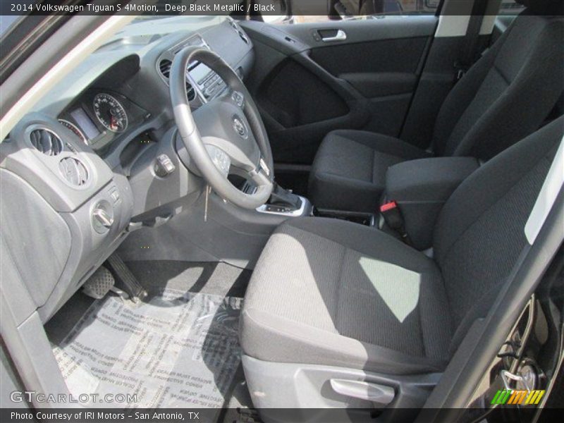 Deep Black Metallic / Black 2014 Volkswagen Tiguan S 4Motion