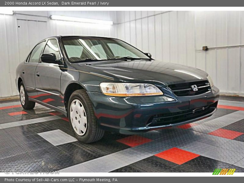 Dark Emerald Pearl / Ivory 2000 Honda Accord LX Sedan