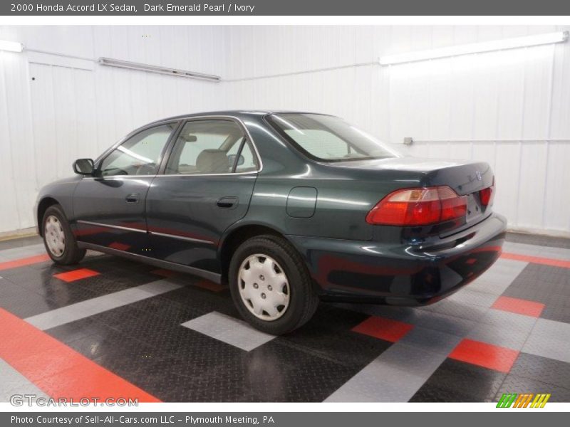 Dark Emerald Pearl / Ivory 2000 Honda Accord LX Sedan