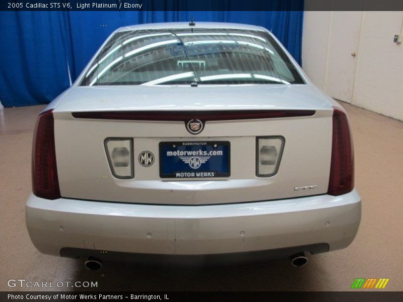 Light Platinum / Ebony 2005 Cadillac STS V6