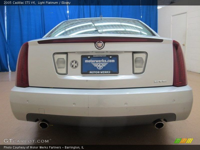 Light Platinum / Ebony 2005 Cadillac STS V6