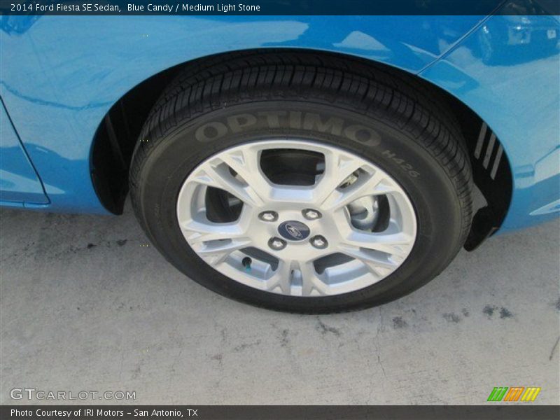Blue Candy / Medium Light Stone 2014 Ford Fiesta SE Sedan