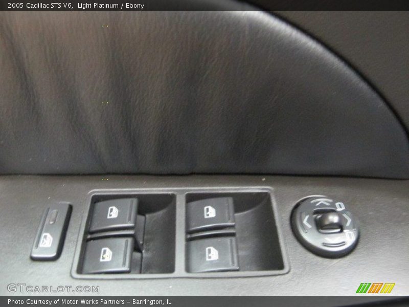 Light Platinum / Ebony 2005 Cadillac STS V6