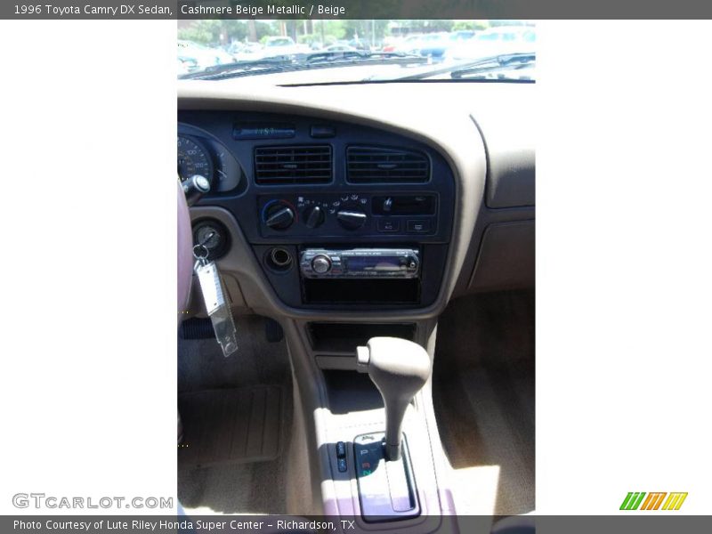 Cashmere Beige Metallic / Beige 1996 Toyota Camry DX Sedan