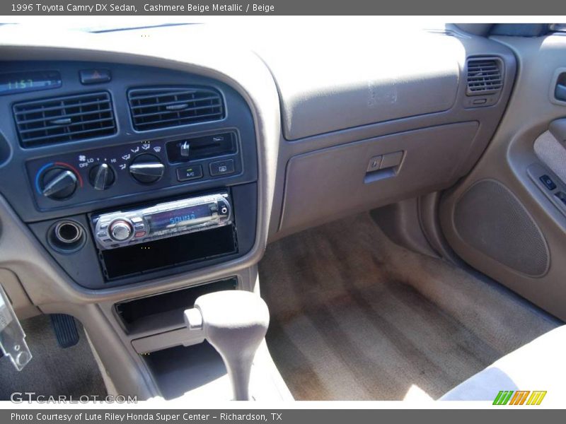 Cashmere Beige Metallic / Beige 1996 Toyota Camry DX Sedan