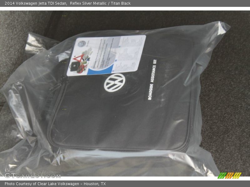 Reflex Silver Metallic / Titan Black 2014 Volkswagen Jetta TDI Sedan