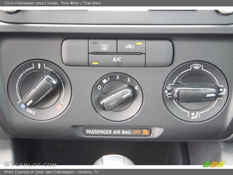 Pure White / Titan Black 2014 Volkswagen Jetta S Sedan