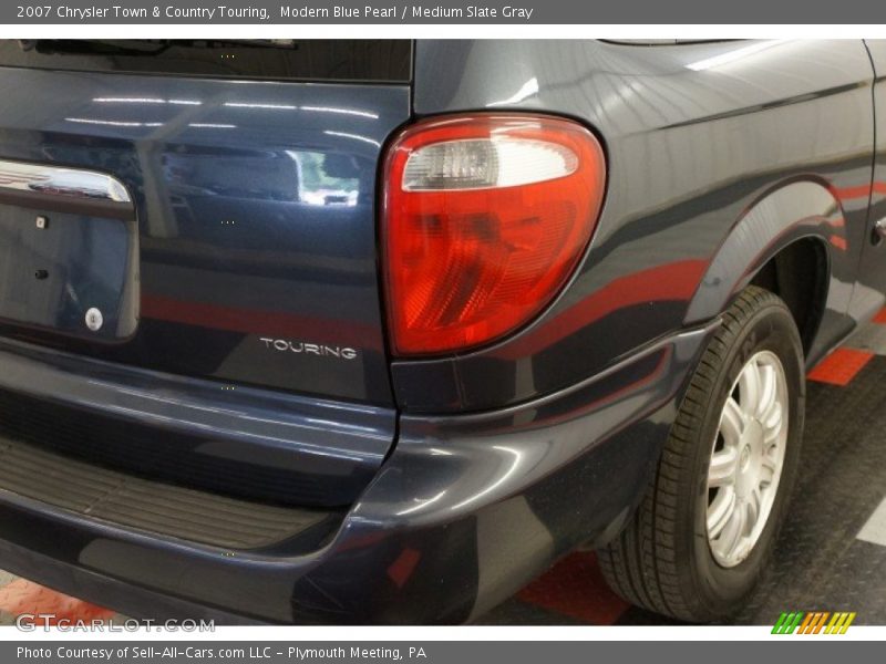 Modern Blue Pearl / Medium Slate Gray 2007 Chrysler Town & Country Touring