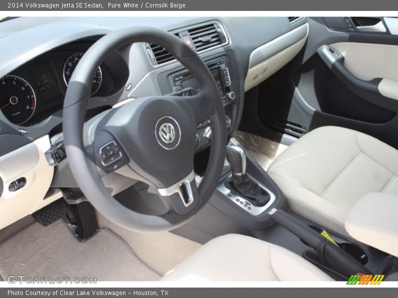 Pure White / Cornsilk Beige 2014 Volkswagen Jetta SE Sedan