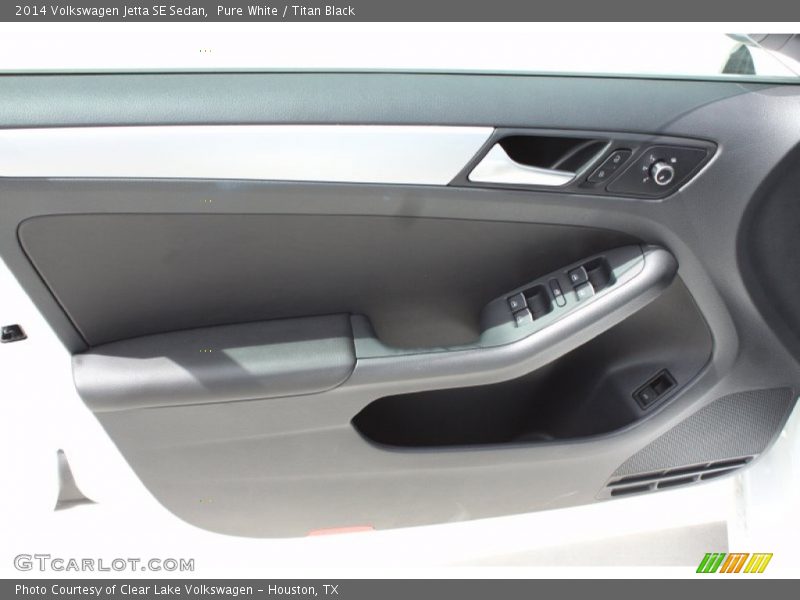 Pure White / Titan Black 2014 Volkswagen Jetta SE Sedan