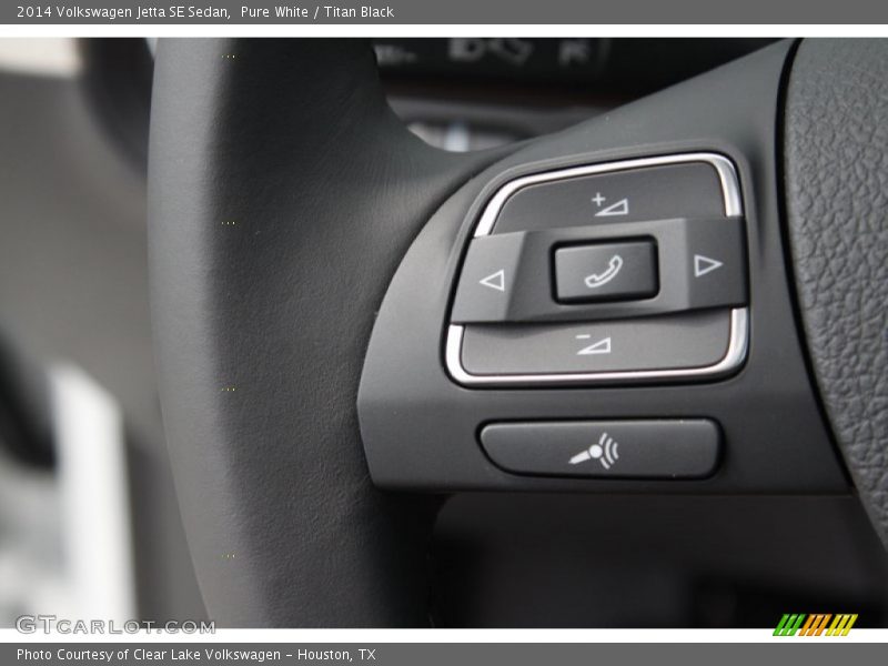 Pure White / Titan Black 2014 Volkswagen Jetta SE Sedan