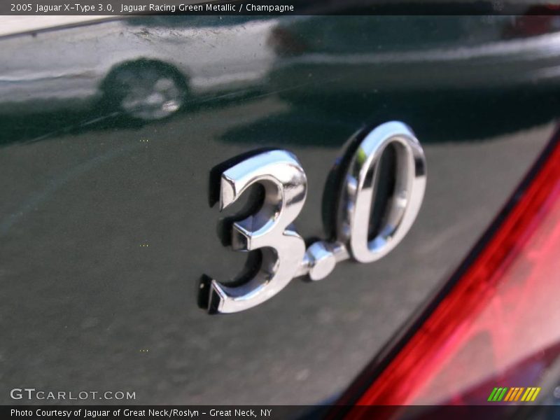 Jaguar Racing Green Metallic / Champagne 2005 Jaguar X-Type 3.0