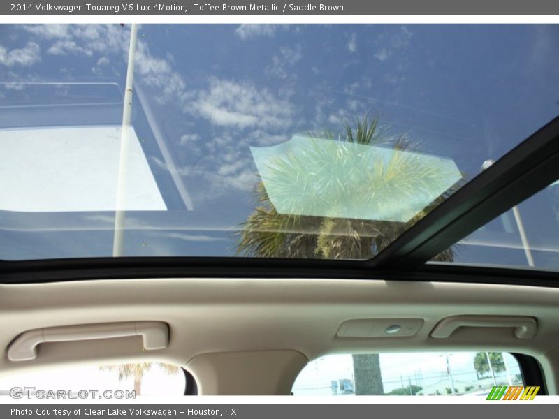 Toffee Brown Metallic / Saddle Brown 2014 Volkswagen Touareg V6 Lux 4Motion