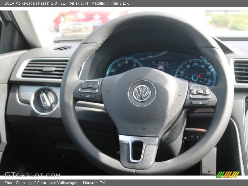 Reflex Silver Metallic / Titan Black 2014 Volkswagen Passat 1.8T SE