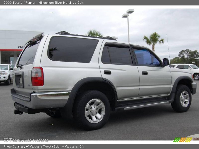 Millennium Silver Metallic / Oak 2000 Toyota 4Runner