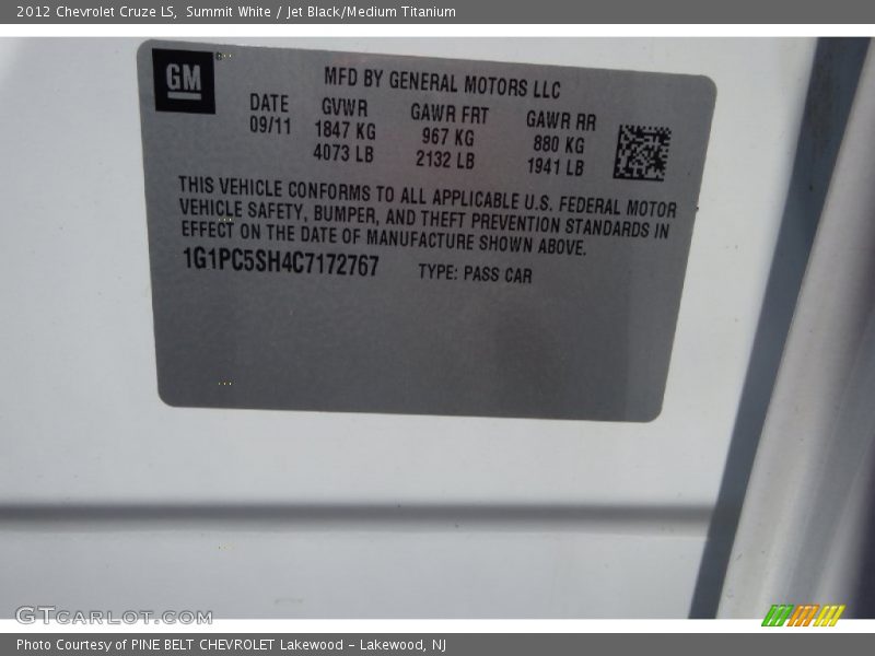 Summit White / Jet Black/Medium Titanium 2012 Chevrolet Cruze LS