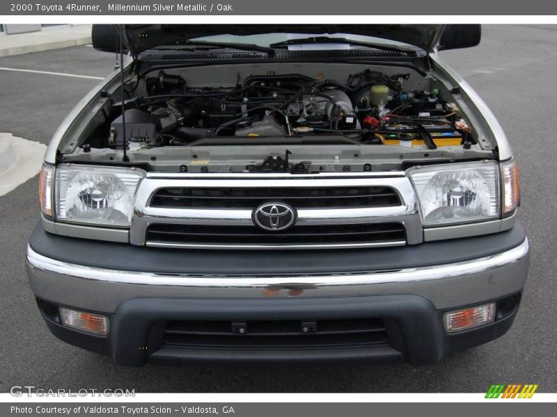 Millennium Silver Metallic / Oak 2000 Toyota 4Runner