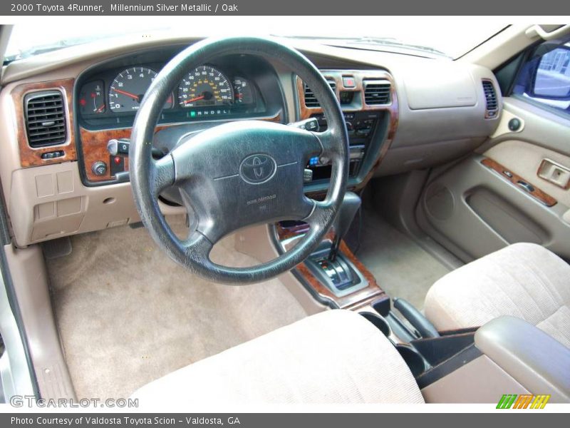 Millennium Silver Metallic / Oak 2000 Toyota 4Runner